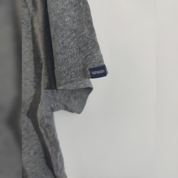 SuperDry Vintage Logo Emb Tee 100% Authentic - Picture 4 of 4